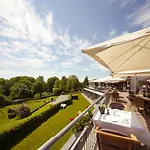 Ξενοδοχείο Heuvelzicht 3*