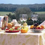 Heuvelzicht 3* スキン・オプ・グール