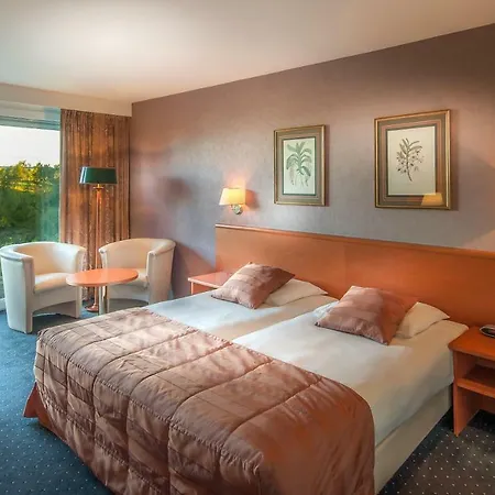 Heuvelzicht Hotel Schin op Geul