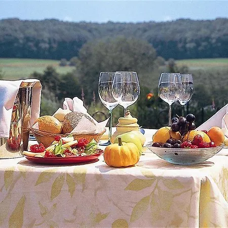 Heuvelzicht 3* Schin op Geul