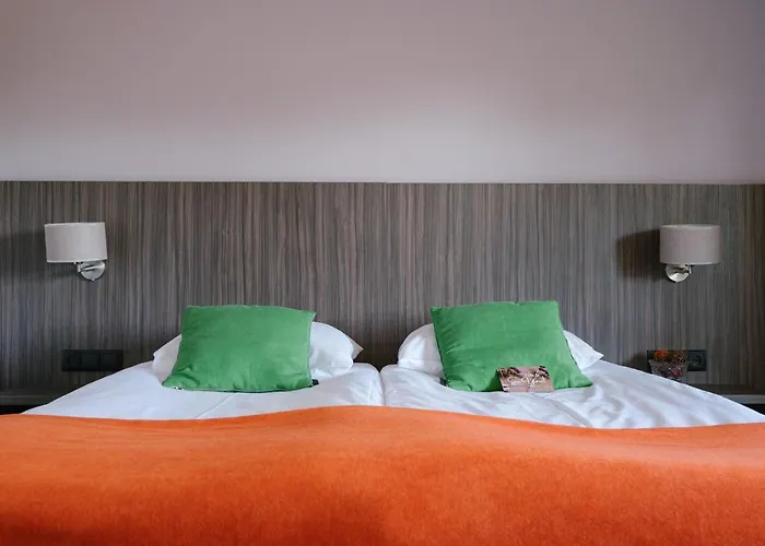 Heuvelzicht Отель Схин-оп-Гёл